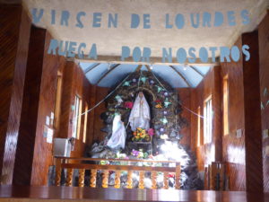 la Vierge de Lourdes